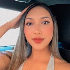 Funny as a child my fave colors were pink purple and blue then I grew to  hate pink only liking different shades of blue and now at 30 I am just  loving