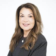 Highly skilled clinical team of Atalla Plastic Surgery