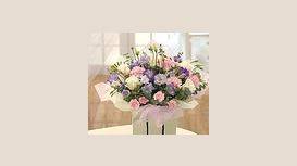 Artisan florist using the most seasonal and beautiful stems to create your bouquets. Florists In Burton Upon Trent Floral Design Delivery