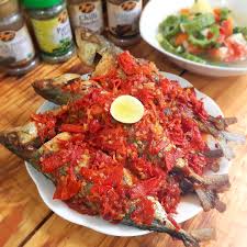 Dalam perkembangannya, ikan koi juga memiliki banyak jenis dan varietas hasil dari persilangan dan pengembangbiakan antara. Resep Masakan Ikan 5 Olahan Ikan Yang Lezat Dan Bergizi Tinggi Theasianparent Indonesia