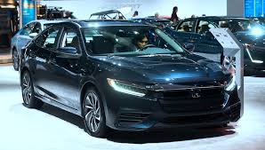 Arrive in style with the honda insight. The Honda Insight Is Spectacularly Average In The Best Way