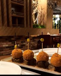 مطعم لافالي Lavallee الأسعار المنيو الموقع افضل المطاعم السعودية