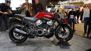 Harley Davidson Bronx Aus Fur Den Streetfighter Von Harley Motorradonline De