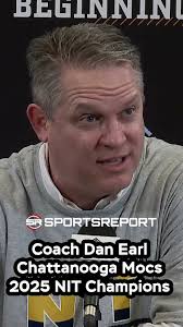 Chattanooga Coach Dan Earl