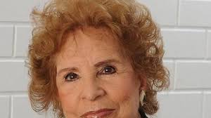 Ela trabalhava com transporte de infectados pela doença e vivia havia mais de 10 anos no país, que possui o maior número de mortos desde o início da pandemia de coronavírus. Atriz Daisy Lucidi Morre De Covid 19 Aos 90 Anos Verso Diario Do Nordeste