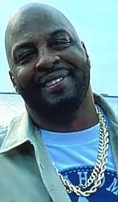 Earl Pettit's Instagram, Twitter & Facebook