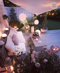 Weekend What Are Your Plans Today Lets Hope For A Sunny Day Garden Gardening T Outdoor Dekorationen Sitzlounge Garten Garten Design
