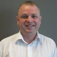 70+ perfiles de «Holata»