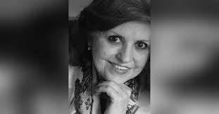 Carolyn Kaye's Instagram, Twitter & Facebook