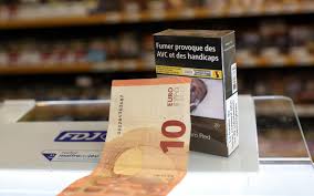 Vous voulez savoir le coût d'un paquet de cigarettes marlboro au maroc ? Prix Du Tabac Fumer C Est Hors De Prix Le Parisien Le Monde Du Tabac
