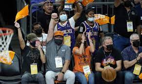 The los angeles clippers have fought tooth and nail and have won the chance to fight another day. Suns Statement After Game 1 Vs Clippers No Tolerance For Fans Fighting
