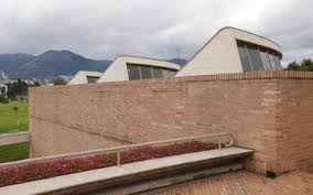 Él también diseña los edificios que tengan una gran cantidad de espacio abierto. Vitaflumen Ladrillo Agua Libros Y Salmona Diario De Queretaro Noticias Locales Policiacas De Mexico Queretaro Y El Mundo
