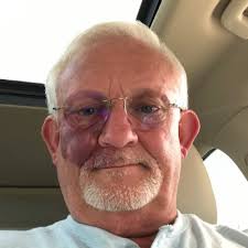 Please join us in wishing our very own Lisa Katterhenry Howe a FABULOUS  MILESTONE BIRTHDAY! Our fearless integrator, Lisa has the biggest heart and  brings joy to all who know her! We