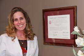 Learn about the comprehensive cosmetic and reconstructive services offered at upmc's department of plastic surgery. Aesthetic Plastic Surgery Pittsburgh Dr Lorelei Grunwaldt