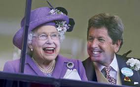 A ses 92 ans encore, la reine d'angleterre est prise en photo en train de faire du cheval. Hippisme Le Dada De La Reine D Angleterre Le Parisien