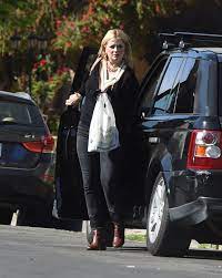 Toplam 162 mischa barton haberi bulunmuştur. Mischa Barton Heading To A Friends House In Los Angeles 05 21 2021 Celebmafia