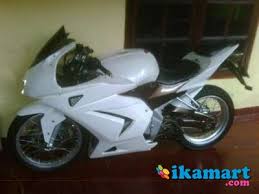 Monggo disimak modifikasi vixion old jari jari full fairing ini bikin pangling brosis. Jual Yamaha Vixion Full Modifikasi Ninja 250 Motor Bekas Yamaha Vixion