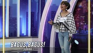 Sad chinese music the best mandarin song beautiful chinese music. Unik Peserta Indonesian Idol Ubah Lagu Ari Lasso Dalam Bahasa Mandarin Okezone Celebrity