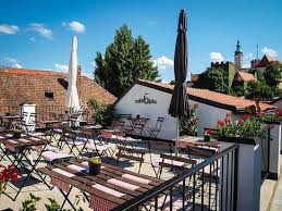 Součástí penzionu je vinný sklípek pro 50 lidí. Cafe Barta Mikulov Restaurant Reviews Photos Phone Number Tripadvisor