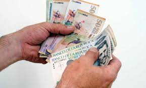 Salario mínimo en colombia para 2021 subió 3,5 % y regirá para millones de trabajadores. Aumento Del Salario Minimo 2021 Tambien Sube Estas Tarifas