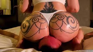 Danii Divinity Facesitting 1