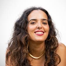 Erica Wray's Instagram, Twitter & Facebook