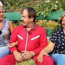 Bauer sucht Frau 2023: So flirten die Paare in Staffel 19