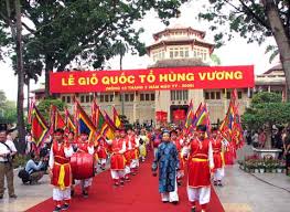 Trong dịp giỗ tổ mùng 10/3 âm lịch tới đây, du khách thập phương sẽ dễ dàng hoà vào niềm vui ngày lễ lớn bởi sự hỗ trợ của với ứng dụng đền hùng, người dùng có thể tra cứu thông tin, tìm hiểu, khám phá văn hoá trong thời đại hùng vương và đây cũng là cổng thông tin. Giá»— Tá»• Hung VÆ°Æ¡ng Ngay 10 3 Linh Thieng Tháº¿ Nao
