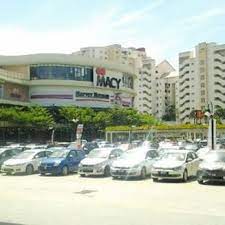 Citta mall is built to resemble an american strip mall, with retail shops facing the open air parking area. Citta Mall 11 Reviews Shopping Centers Jalan Pju 1a 48 Petaling Jaya Selangor Malaysia Phone Number Yelp