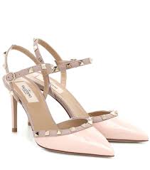 Valentino Garavani Rockstud Leather Pumps