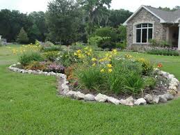 16 Astonishing Garden Islands That Will Take Your Breath Away Front Yard Landscaping Yard Landscaping Front Yard Garden