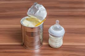 Seperti yang diketahui bayi yang baru lahir tentunya tidak bisa disamakan dengan bayi yang tergolong sudah lama dalam hal kekebalan tubuh. Cara Menyajikan Susu Formula Untuk Bayi Baru Lahir