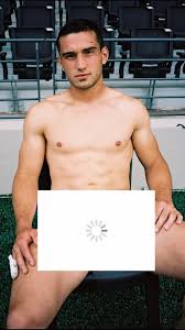 En effet, la version 2020 prend un tournant. Dieux Du Stade Facebook