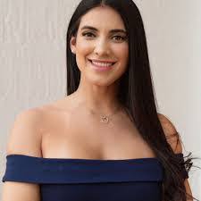 Monique Toro's Instagram, Twitter & Facebook