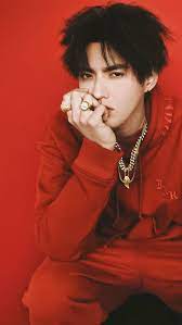 ترك مستخدمو weibo أكوامًا من التعليقات على منشور يتعلق بعضو exo السابق kris wu. Ú©Ø±ÛŒØ³ ÙˆÙˆ Ø¨ÛŒÙˆÚ¯Ø±Ø§ÙÛŒ Kris Wu Ø¹Ø¶Ùˆ Ø³Ø§Ø¨Ù‚ Ø§Ú©Ø³Ùˆ Exo Ø¨Ù‡ Ù‡Ù…Ø±Ø§Ù‡ Ø¹Ú©Ø³ Ù…Ø¬Ù„Ù‡ ØªØ§ÛŒÙ…