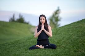 Meditation means to go beyond limitations of the body and mind. Meditation And Yoga 100 Best Free Yoga Meditation Person And Human Photos On Unsplash
