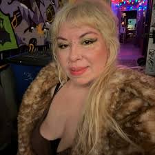 Mandy Castillo (@amandasin87) • Facebook