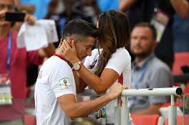 Everyone can get robert lewandowski football career, fifa, biography, wife, family, goals, age, and more details. Robert Lewandowski Anna Stachurska Photostream Robert Lewandowski Lewandowski Cute Couples Football