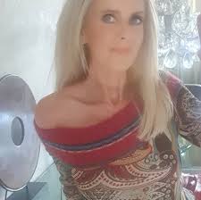 Happy Birthday @prideofgypsies. One family. One love. 📸: Mark Seliger