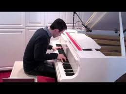 Les Mis Piano Medley Prologue I Dreamed A Dream Castle On A Cloud Lovely Ladies Master Of The House Suddenly On Christmas Piano Les Miserables Fun Songs