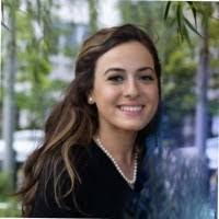 Hannah Herzig's Instagram, Twitter & Facebook