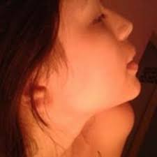 Stream Ada Ponte music