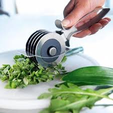 Gefu Raffinato Universal Cutter Sur La Table Kitchen Gadgets Gadget Gifts Mens Gadgets