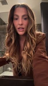 Katlyn Allen's Instagram, Twitter & Facebook