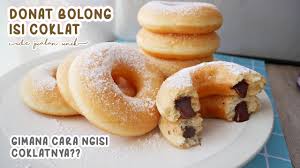 Ambil adonan kurang lebih 10 gram, bentuk bulat lalu pipihkan. Donat Bomboloni Aneka Rasa Youtube