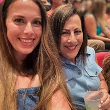 Niki Farley (@thenicolefarley) · Instagram 照片和视频