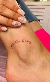 48 Meaningful Ankle Tattoo Ideas With Words And Flowers The First Hand Fashion News For Females Ankle Tattoo Ankle Tattoo For Girl Back Of Ankle Tattoo