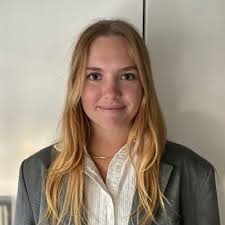 I'm excited to share that I have been admitted as a Laywer of the Supreme  Court of NSW. A very special thank you to Keira Nelson for moving my  admission and for