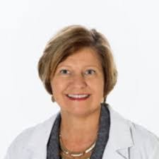 Martha Raburn's Instagram, Twitter & Facebook