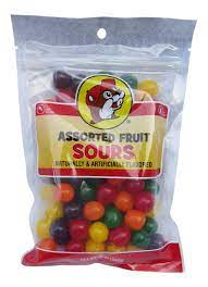 Amazon.com: Buc-ee's Assorted Fruit Sours Candy in a Resealable Bag, Fat  Free, 12 Ounces